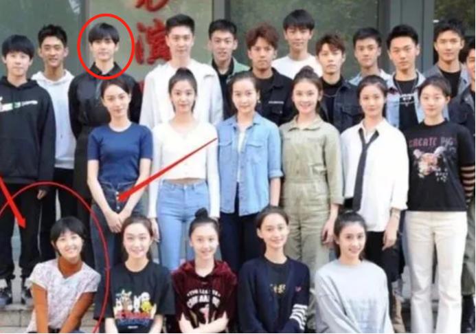 Is Zhang Zifeng the one who went home with Yan Xujia?The entry "Sister ...