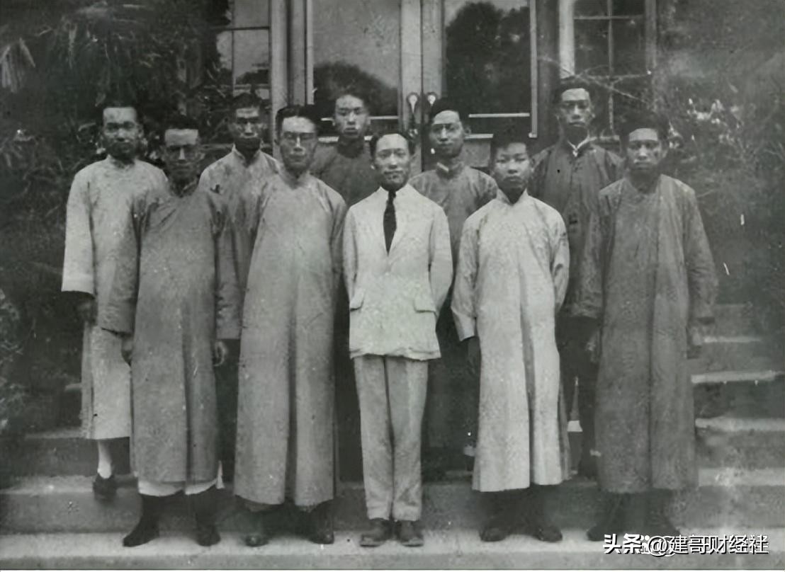 美國重金培養的乞丐,絕不放回中國,他不回來中國造不出原子彈?