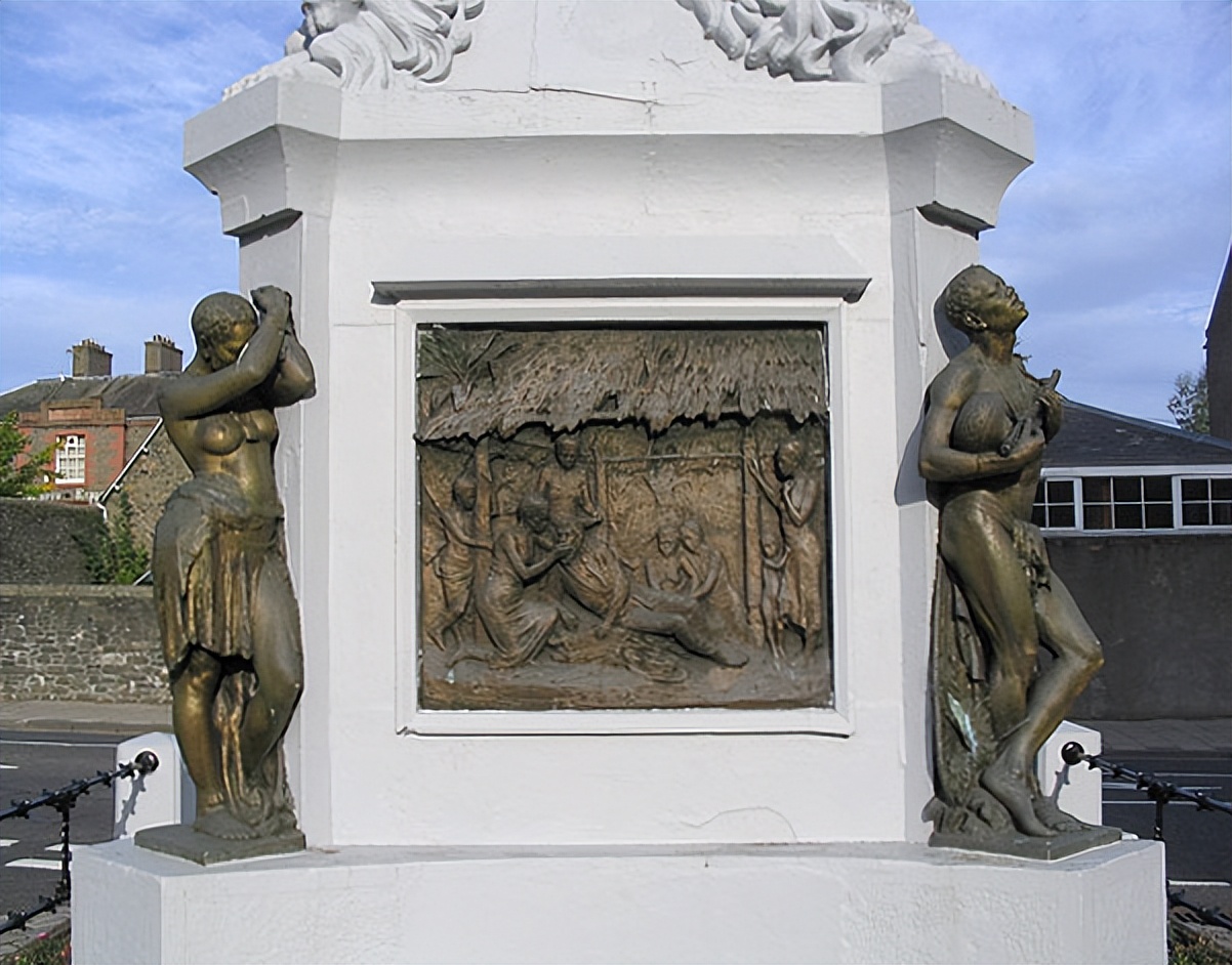 Still Time Scotland's 25 Most Famous Statues (Part 2) iNEWS