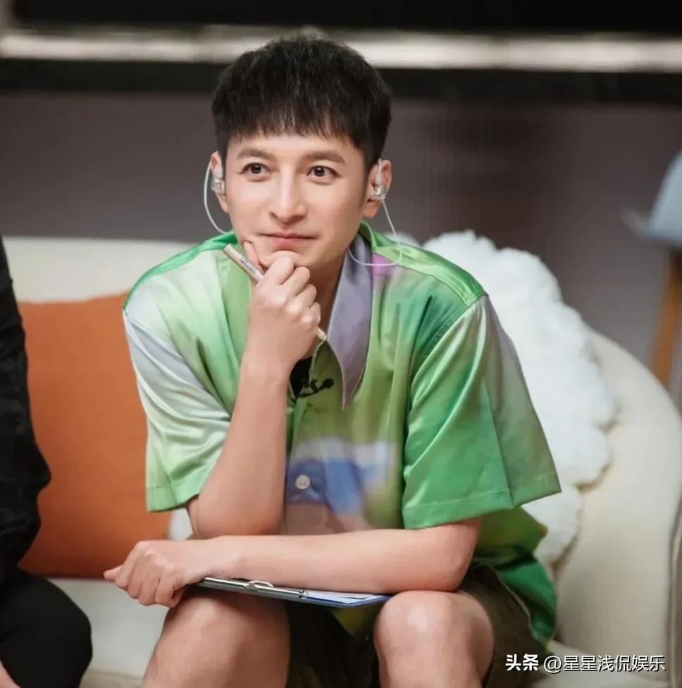 After Li Weijia disappeared, he updated the news. Xiaohua in the winter ...