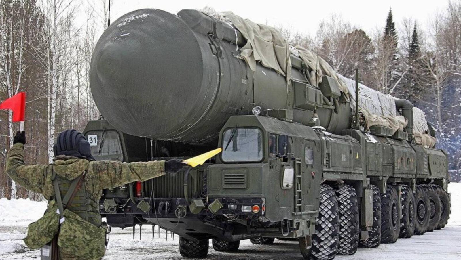 Putin Says "Sarmat" Heavy Ballistic Missile Will Enter Combat Duty - INEWS