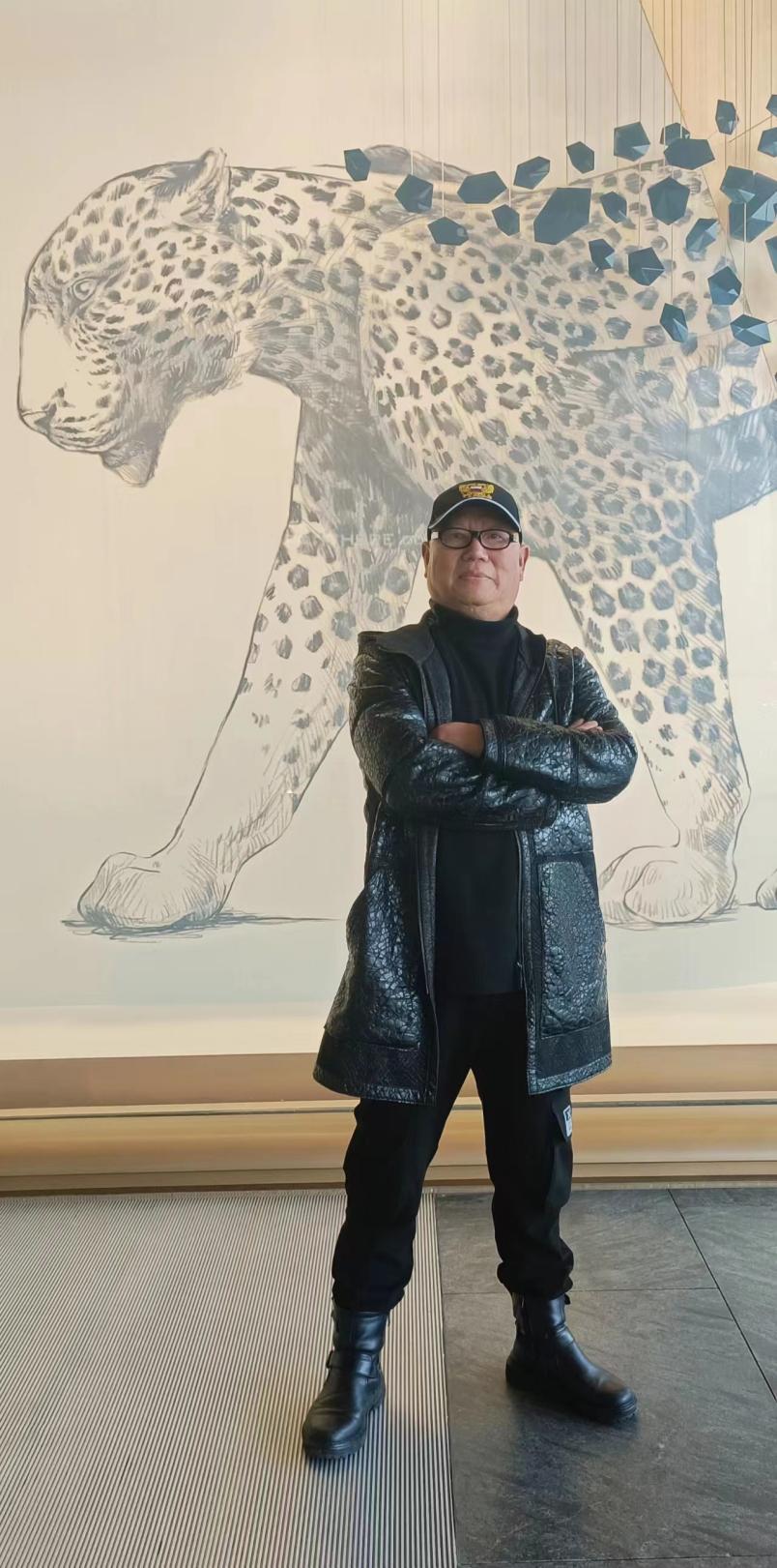 Wu Chenggang - Famous artist in the New York Times Square overseas ...