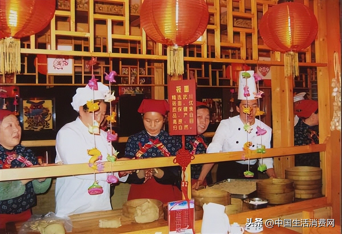 20 Years of the First Store in Xibei Noodle Village: Reviewing the Past ...