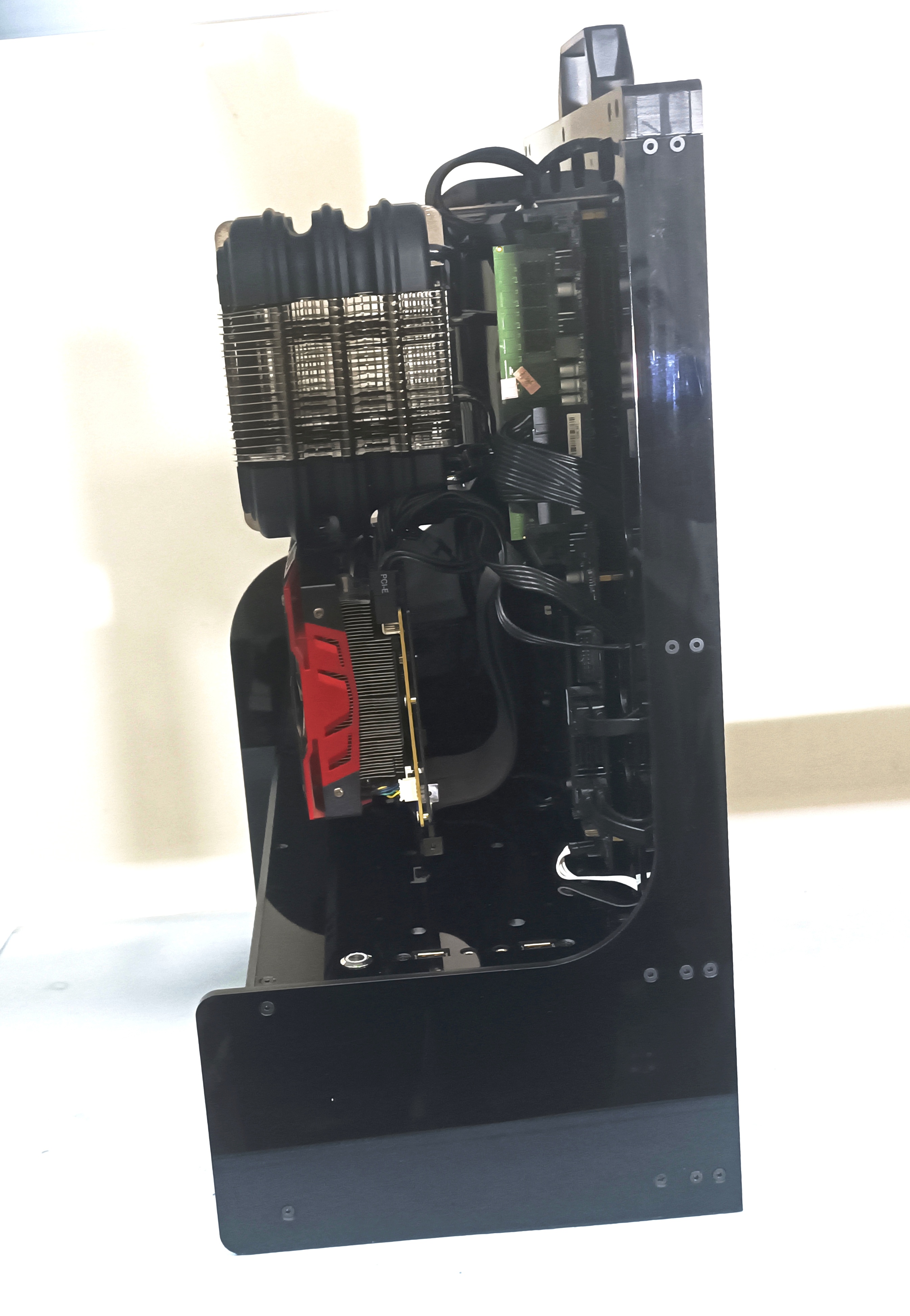 The King of Leaks in the Mine Disaster——I9 9980HK+5700XT Graphics Card+ ...