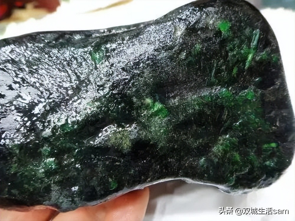 What knowledge does jadeite gambling have?An article teaches you to