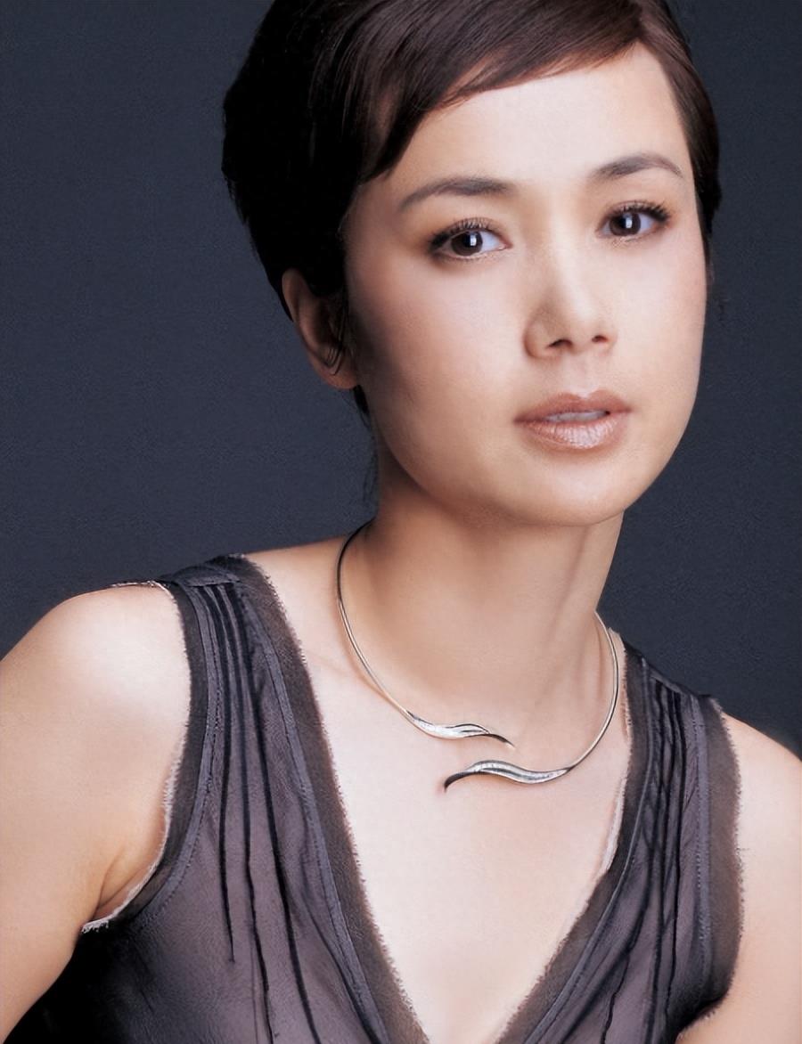 Jiang Wenli gets married! Happiness and joy spark heated discussions ...
