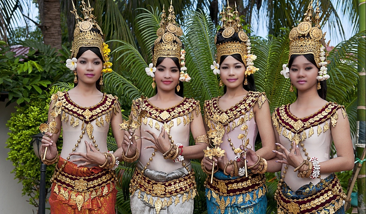the-country-with-the-most-public-holidays-one-country-is-more-than