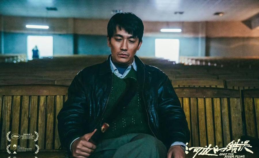 Three movies starring Zhu Yilong were released, which one is more ...