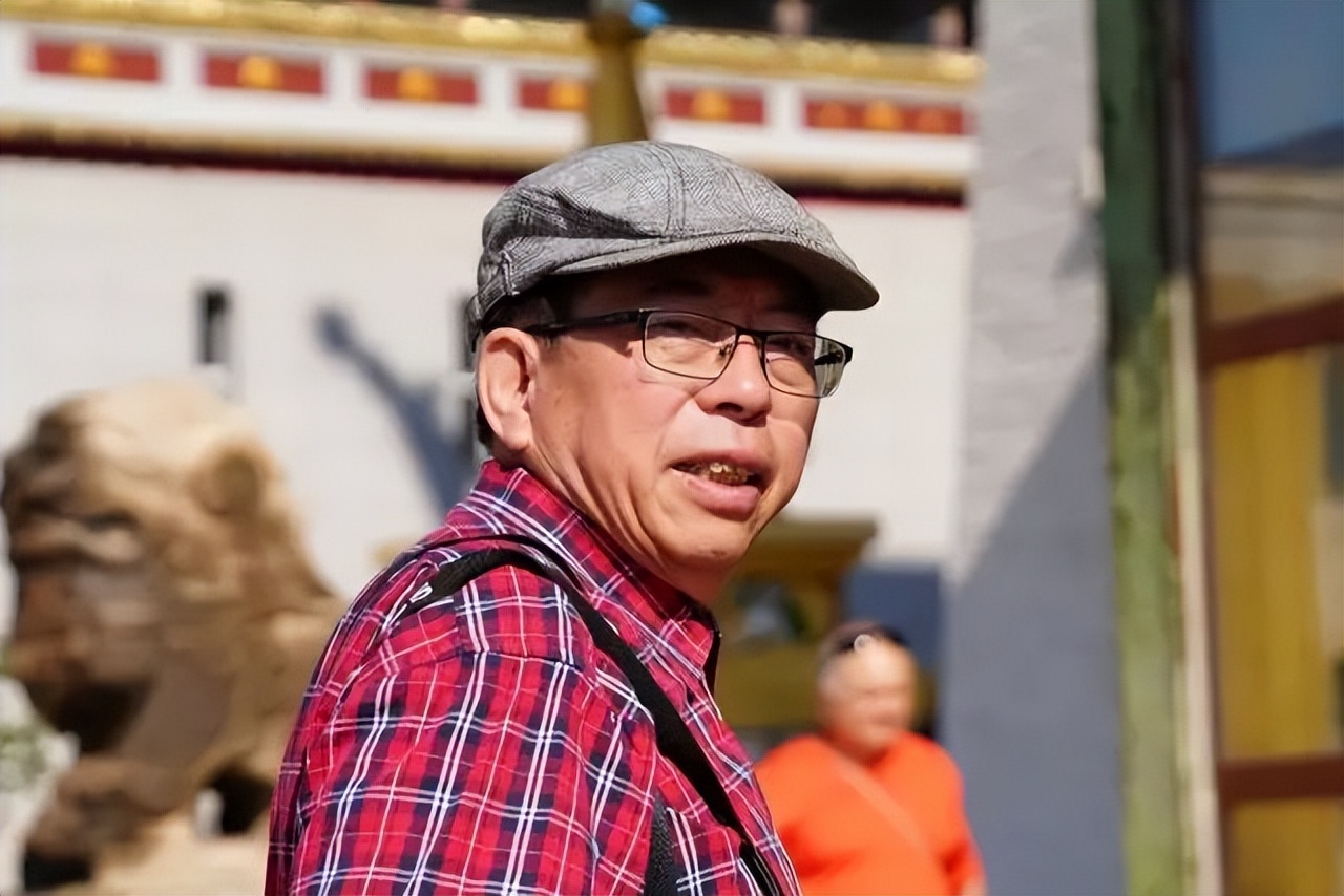 時經四年,地隔千里,被盜的國寶張郭造像身首完聚 - 資訊咖