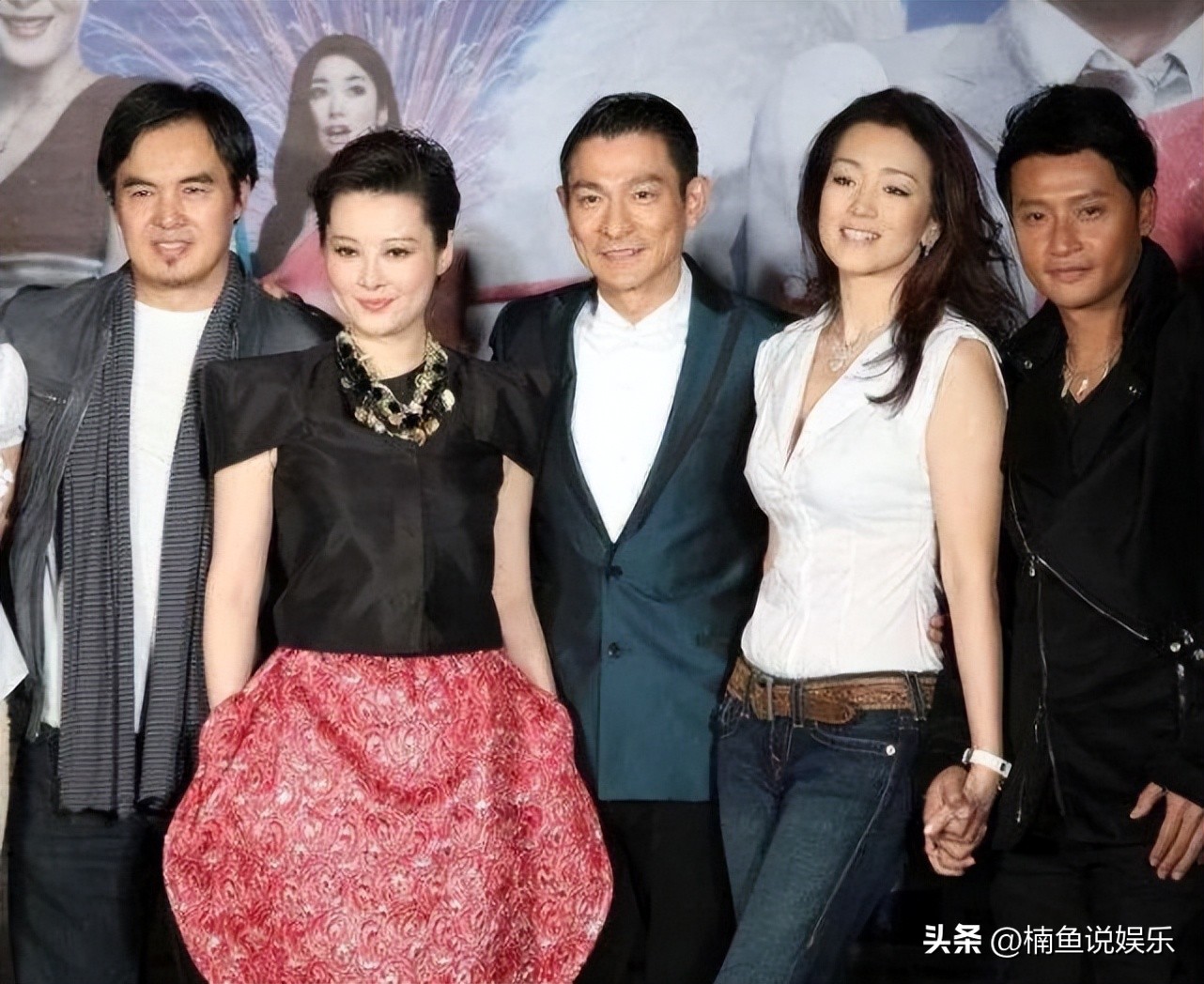 50-year-old Yuan Li and 57-year-old Gong Li are in the same frame. One ...