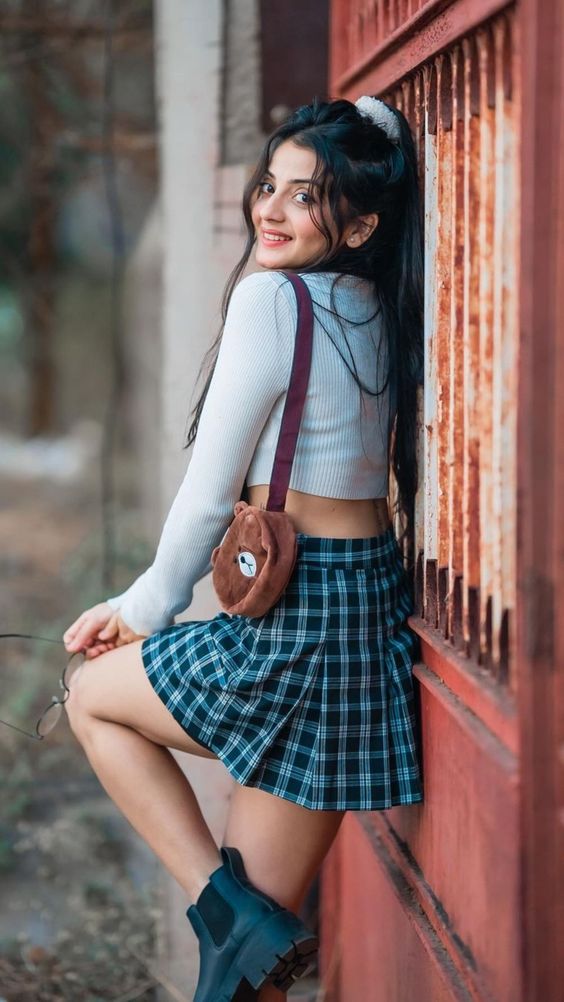 Just how open is Brazil? The hostess invites guests to take a bath