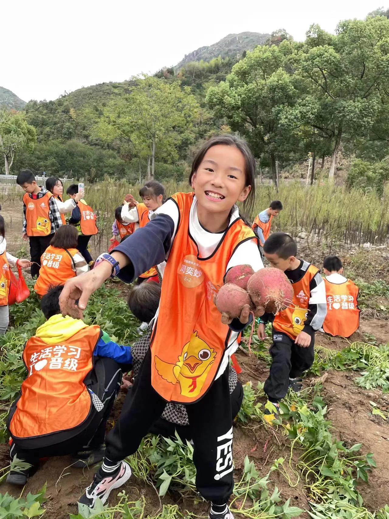 What to do with wilted flowers? iNEWS