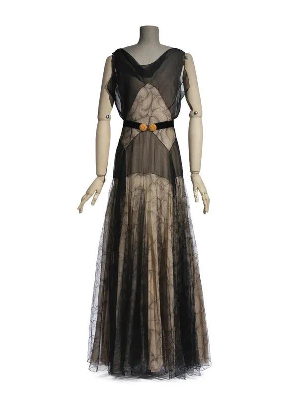 Take a look at the masters of the fashion industry: Madeleine vionnet ...