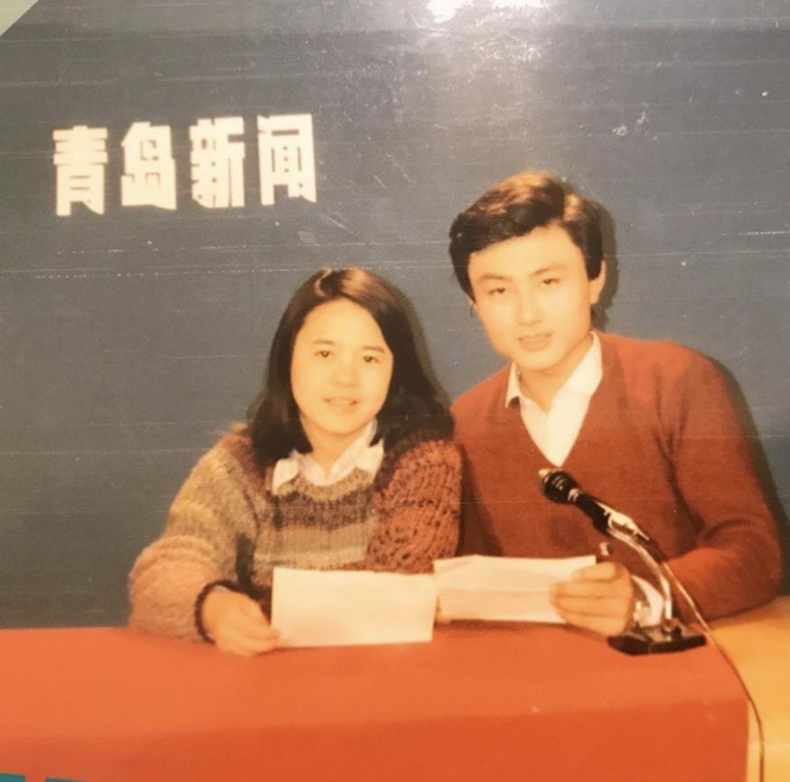 56-year-old Liu Chunyan is on an outing, and her 20-year-old son-in-law ...