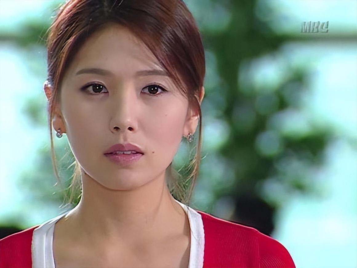 After being sexually abused for 8 hours, stuffed "toys" came to the