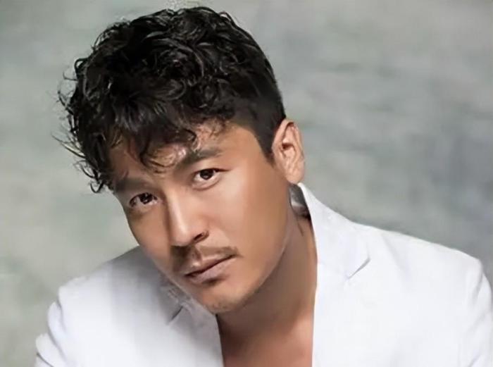 Actor Wang Dong lost contact three times after the child was born, and ...