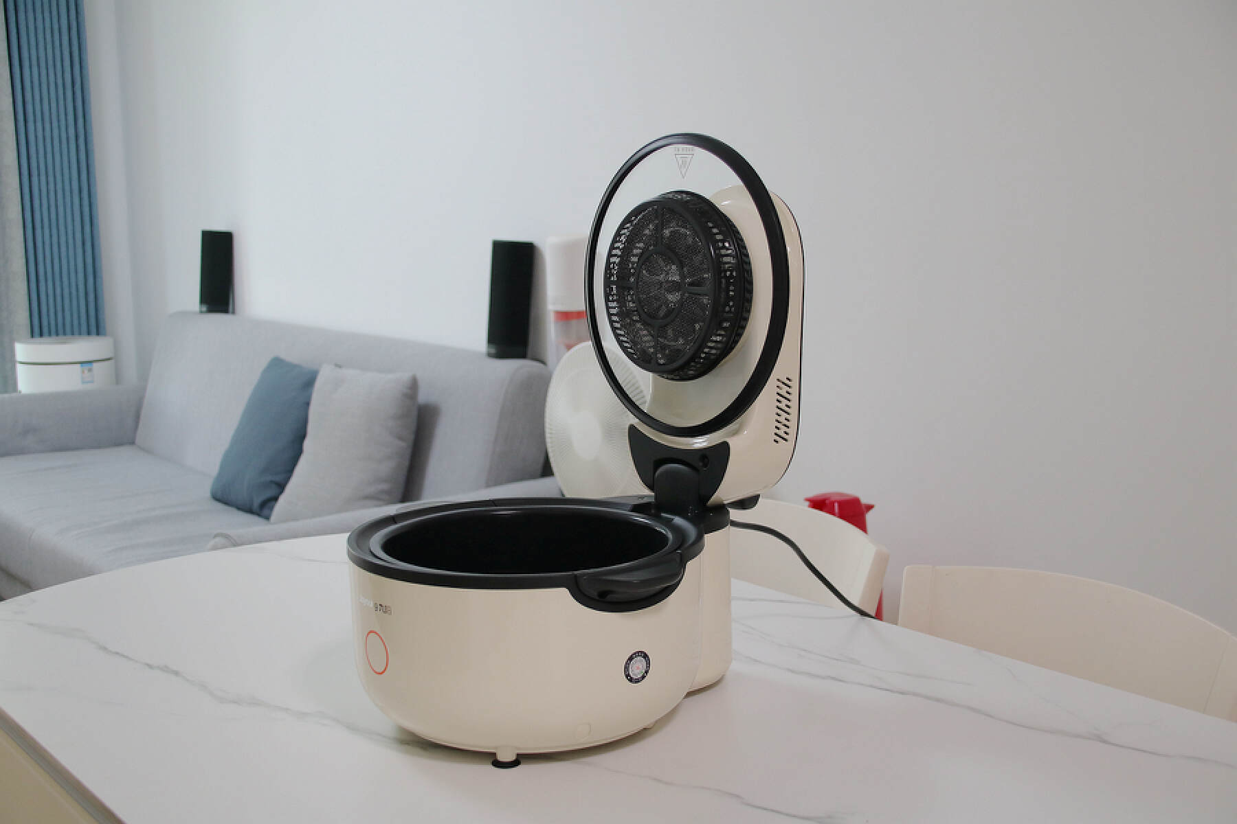 Faster baking speed + better taste, Joyoung air fryer V1 Fast experience iNEWS