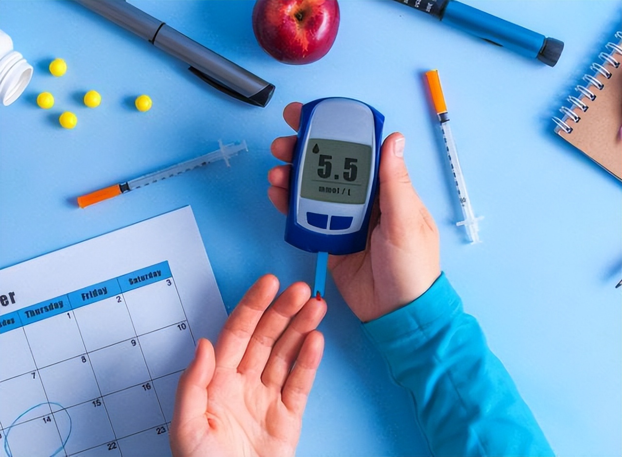 First drop of blood or second drop?The doctor reminds many people use