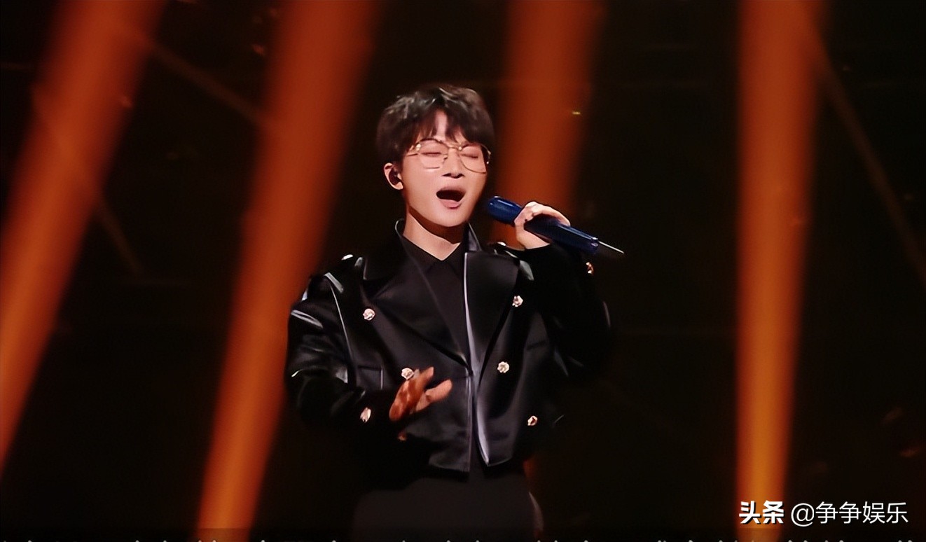 Zhou Shen and Hu Mengzhou sang a stunning chorus, and the multi-element ...