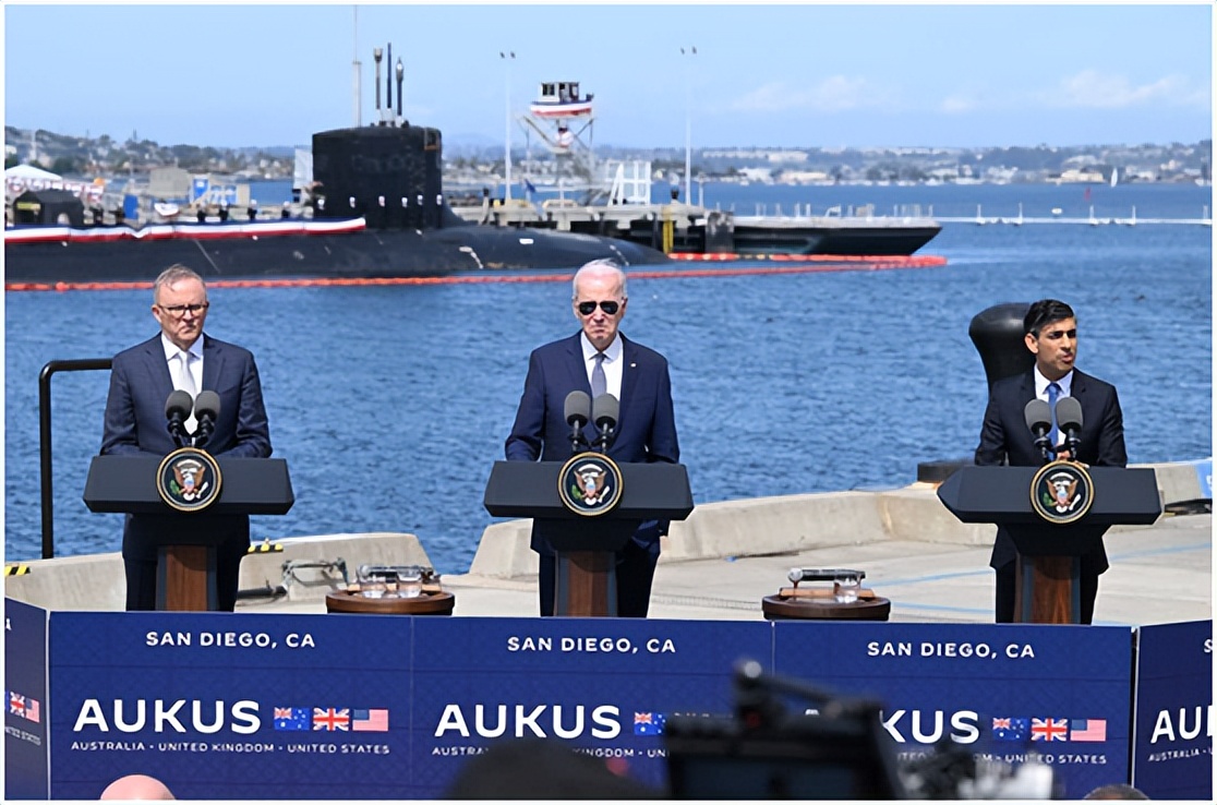 Is Australia being taken advantage of? The nuclear submarine ...