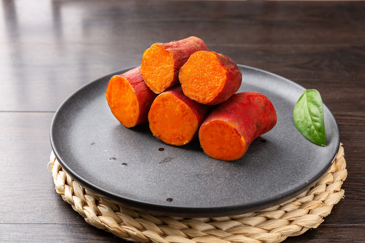 Do Sweet Potatoes Raise or Lower Blood Sugar? Can diabetics eat sweet