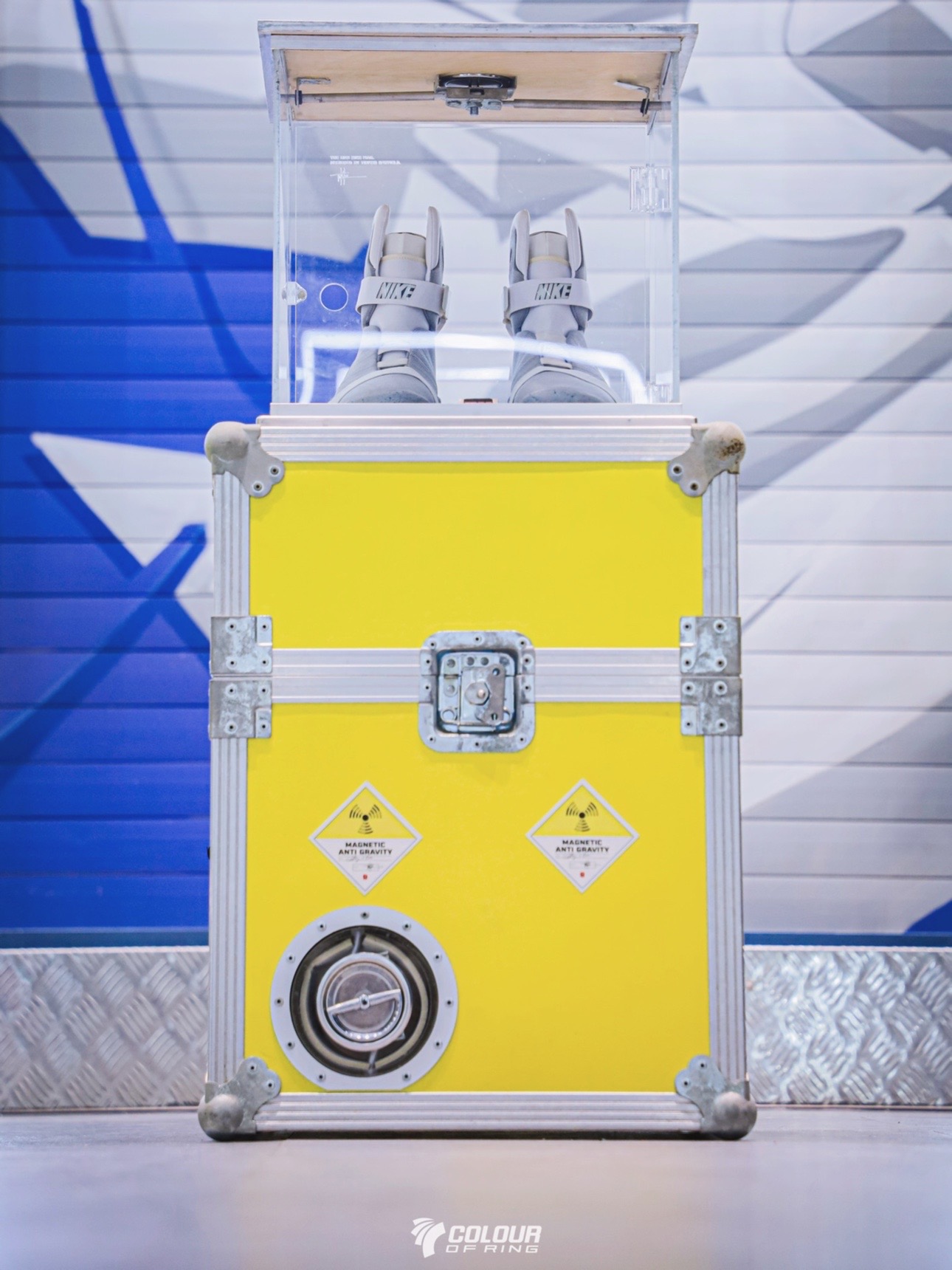 Nike Air Mag 'Back to the Future' 2011 Plutonium Box Edition - iMedia, image size:1290x1720