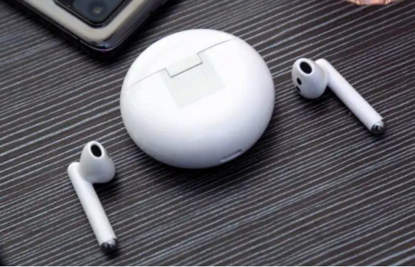 Vivid Wireless Earphones Under 300 Moment for Your Screen Vivid Wireless Earphones Under 300 Moment for Your Screen