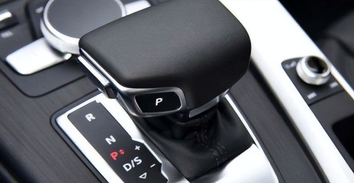 Novice on the road Why does the automatic transmission car not turn