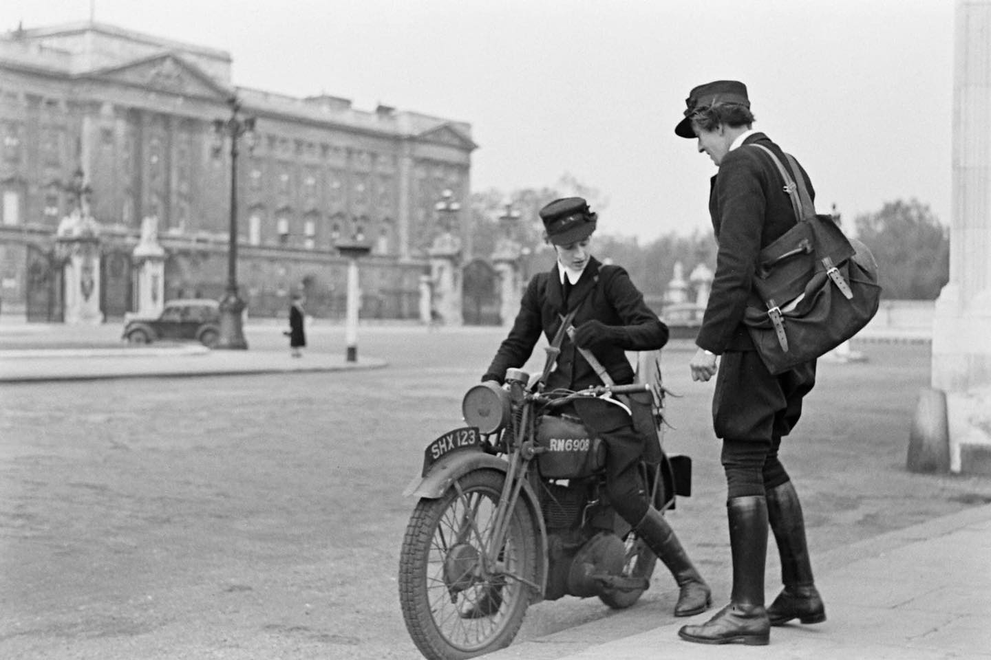 Ladies Royal Naval Service 