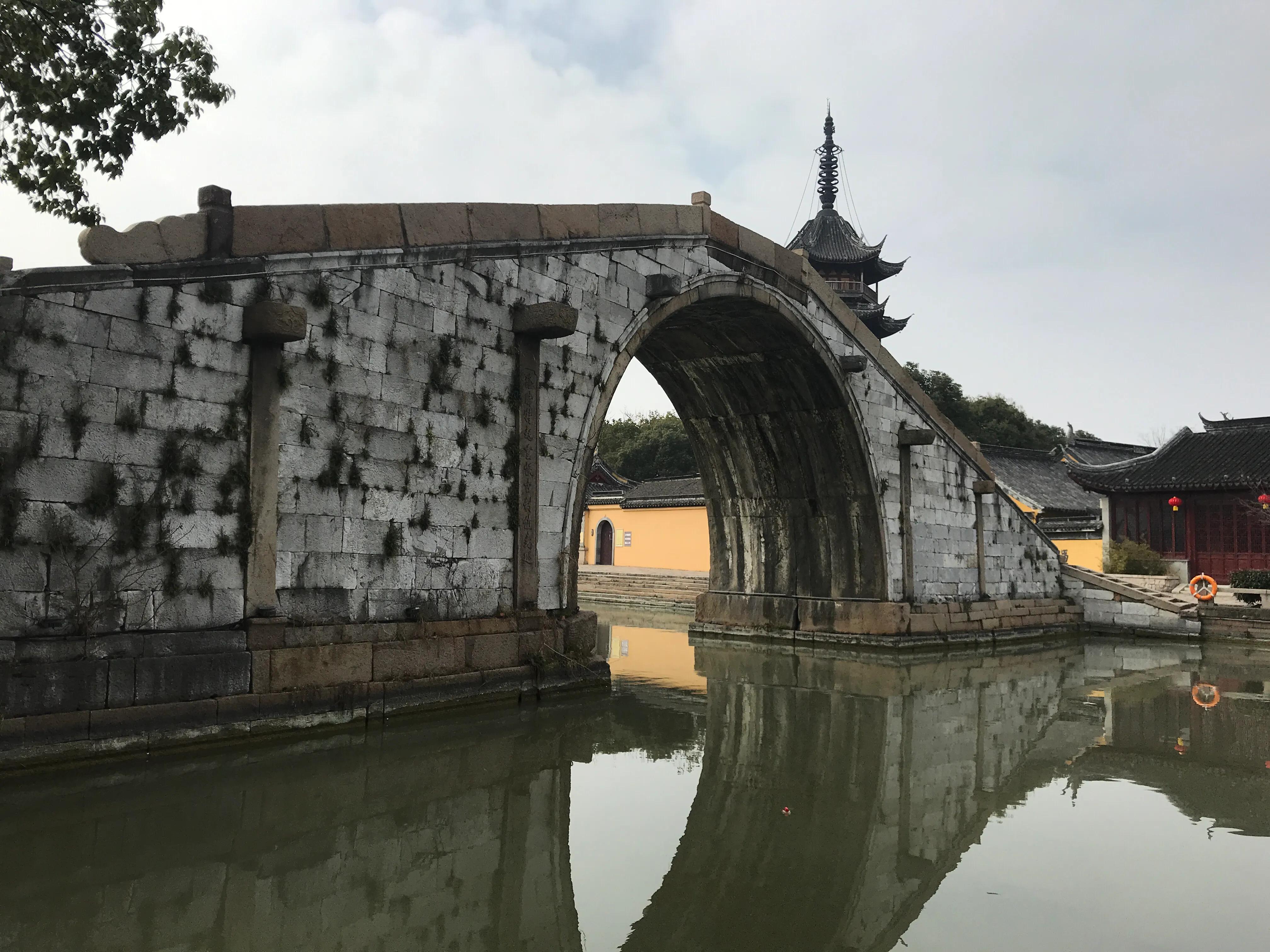 The ancient town by the Taihu Lake - Zhenze - iNEWS