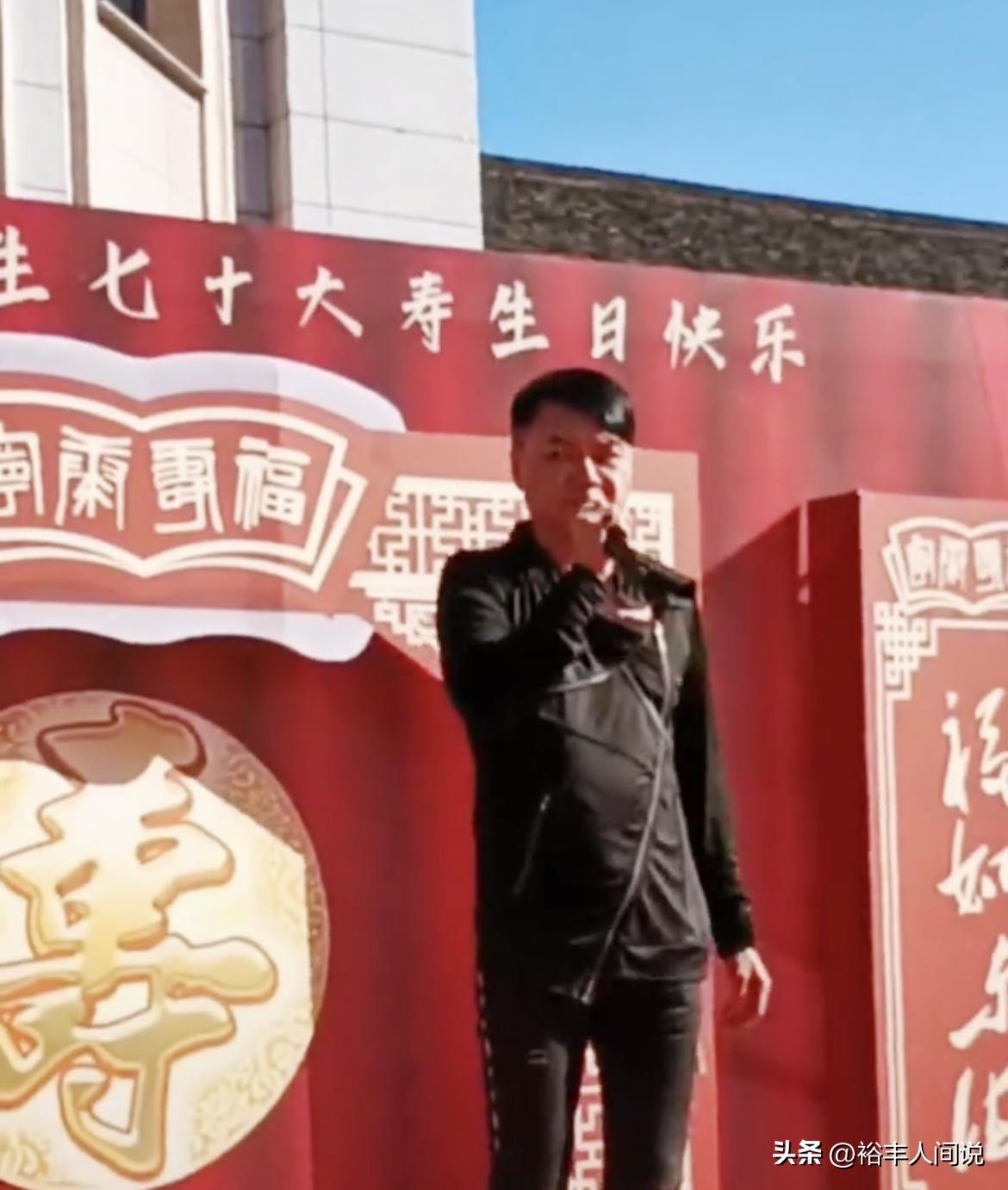 63-year-old Hong Kong star Aiwei Rural Commercial Show!It was revealed ...