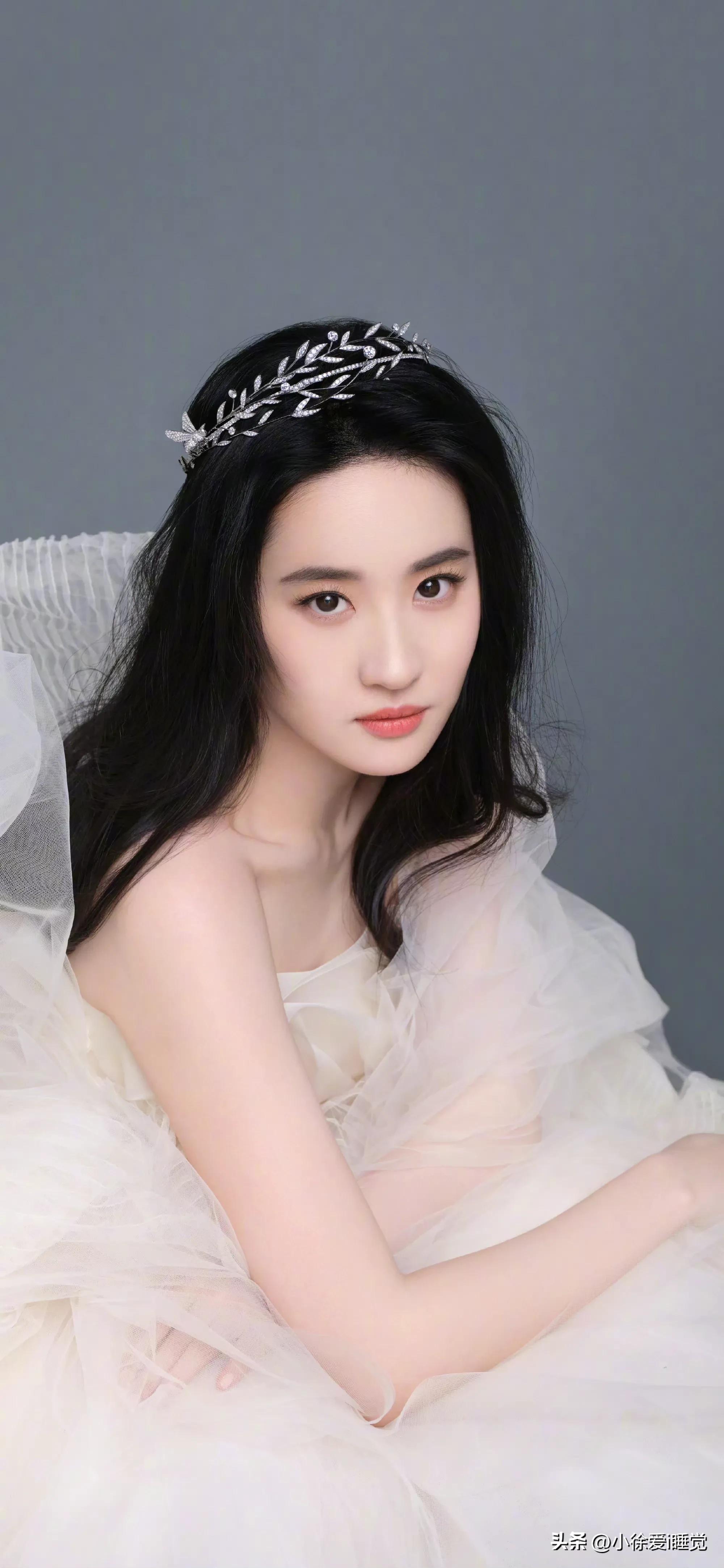 Tianxian sister Liu Yifei - iNEWS