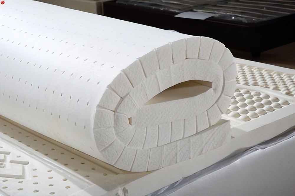 It is rumored that latex pillows can no longer be used. Latex pillows