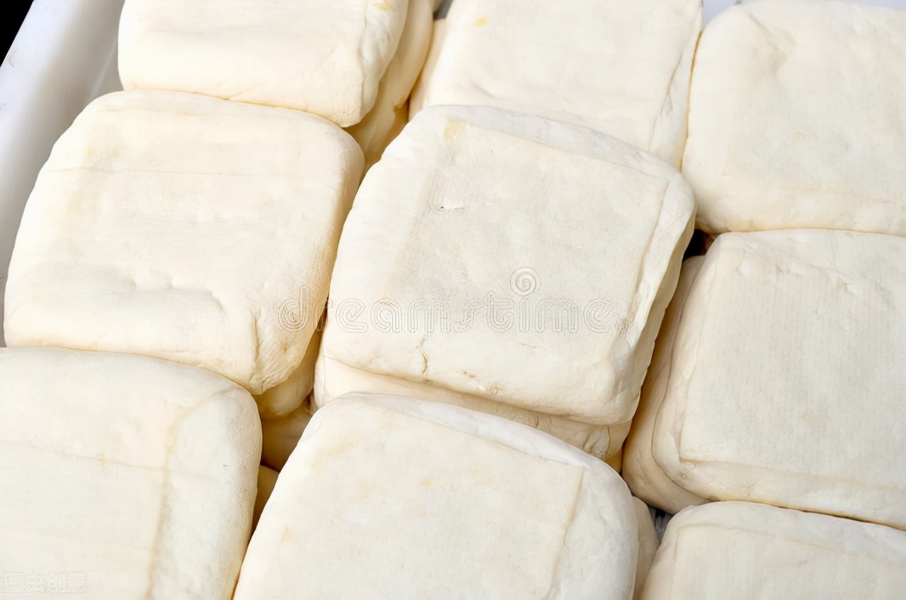 Can gout drink soy milk?Doctor You can eat more soy products, but you