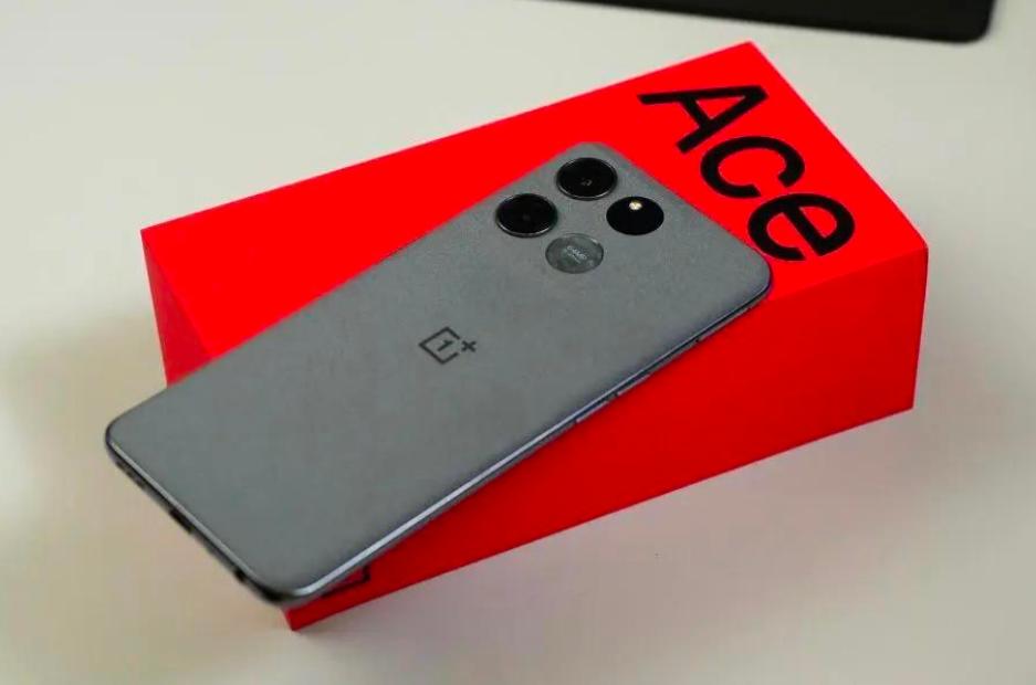 Buying a mobile phone does not necessarily buy the latest model. These ...