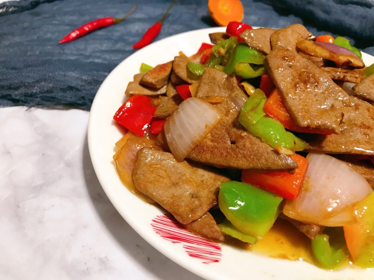 Teach you a trick, the pork liver is tender and smooth without fishy