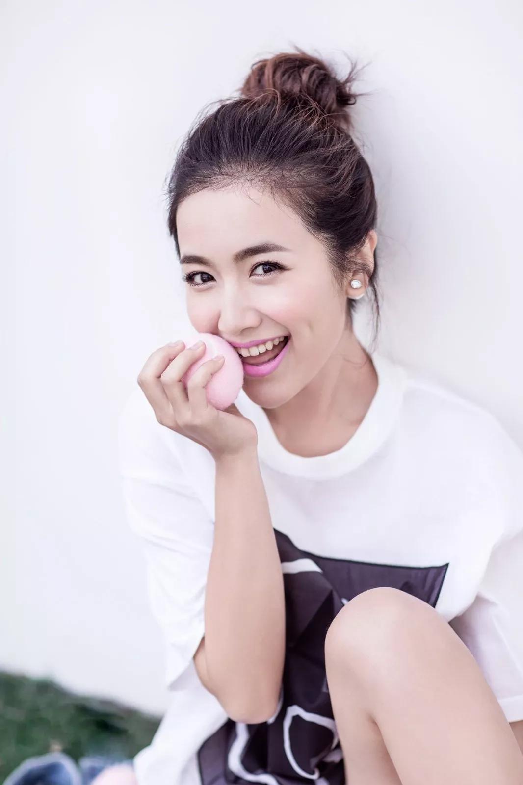 Li Chunai, Appreciation of Meitu Series - iMedia