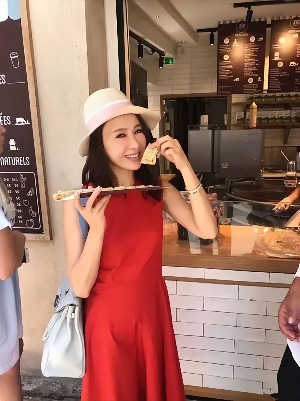 Did not expect that Gigi Lai also relies on beauty?The photos without