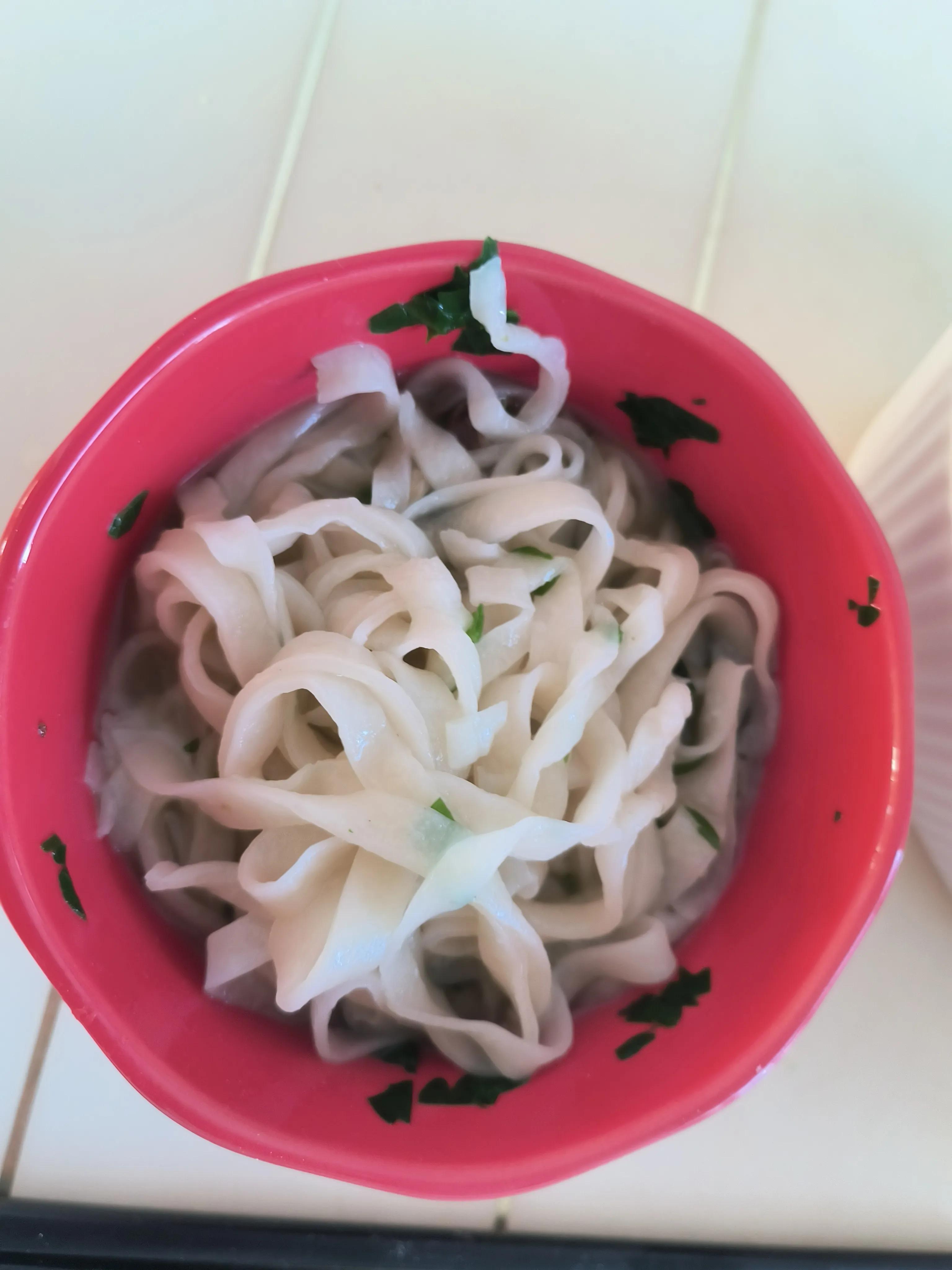 Eating noodles iMedia