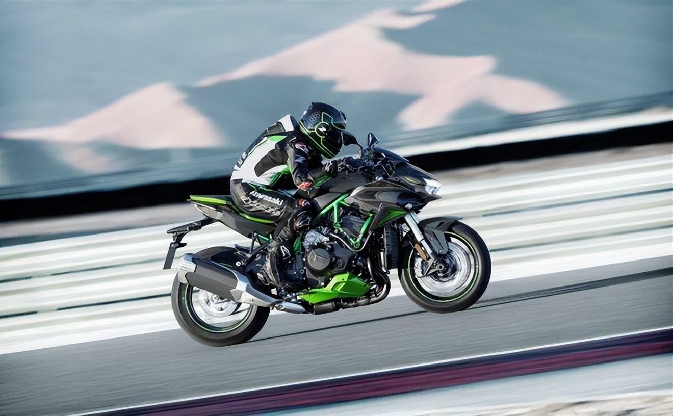 Upgrade the brakes and suspension!Kawasaki Unveils 2023 ZH2 Series iNEWS