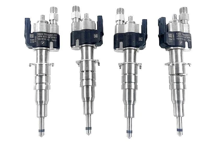 One of the car's fuel injectors is broken, do I need to replace them