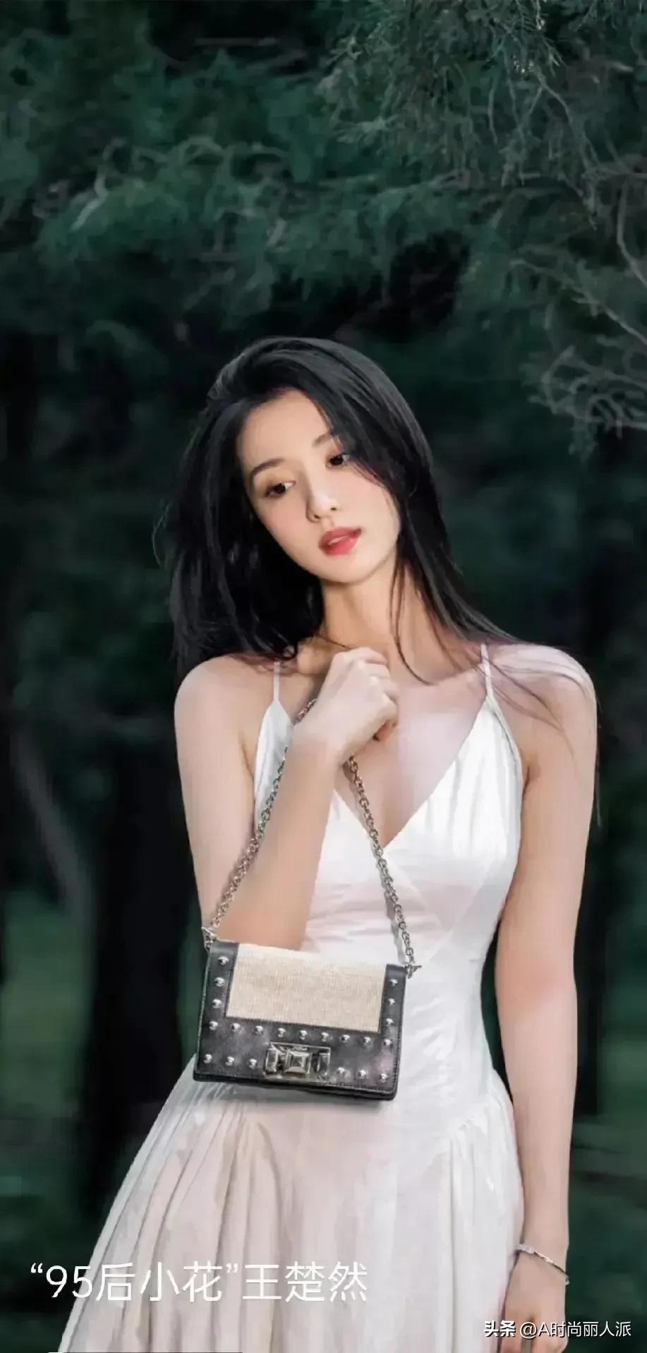 The post-95 generation Xiaohua Wang Churan's sexy beauty photo: the ...