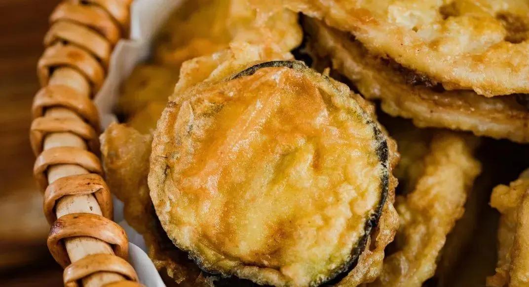 I learned again, using the air fryer, the fried lotus root cake is