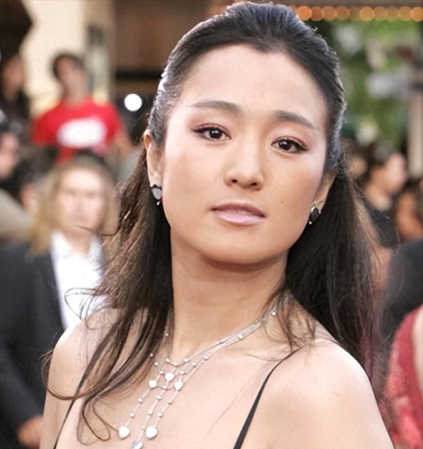 Facts have proved that Gong Li, whose private life is chaotic, has