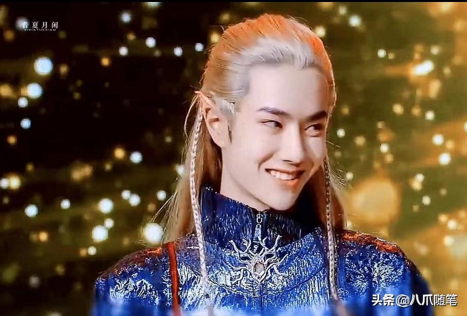 No wonder I haven't seen Wang Yibo lately. It turned out to be Ultraman ...