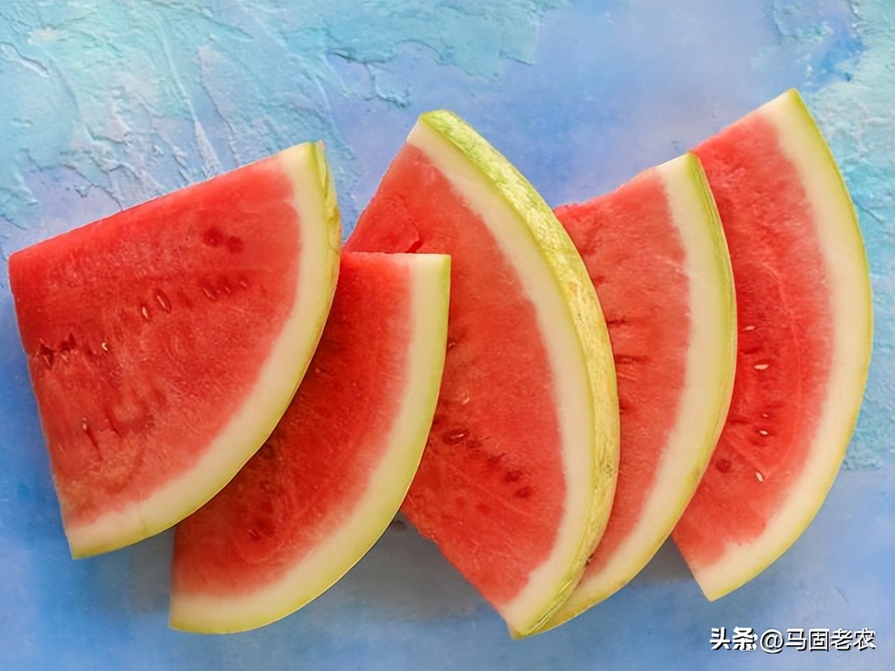 Teach you how to make a simple and delicious chili lemon mixed with