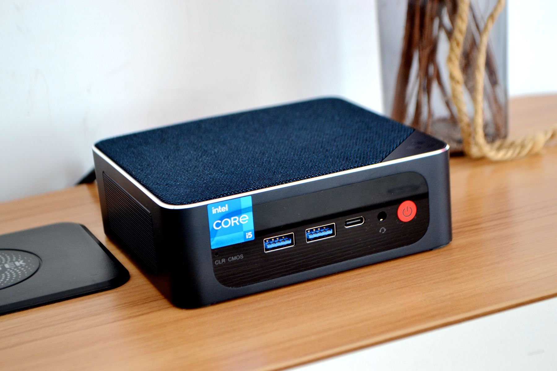 Computer Host Without Monitor The mini host without the screen is more fragrant than desktops and ...