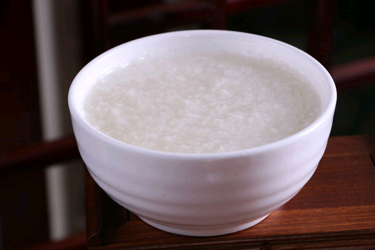 Remind people with high blood sugar that the 4 types of food are not