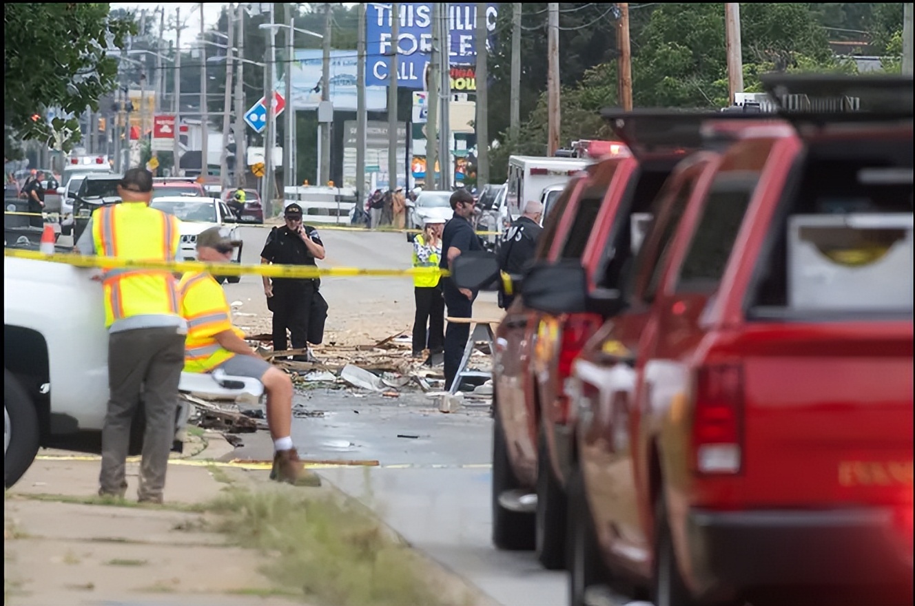 Indiana home explosion kills 3, damages dozens iNEWS