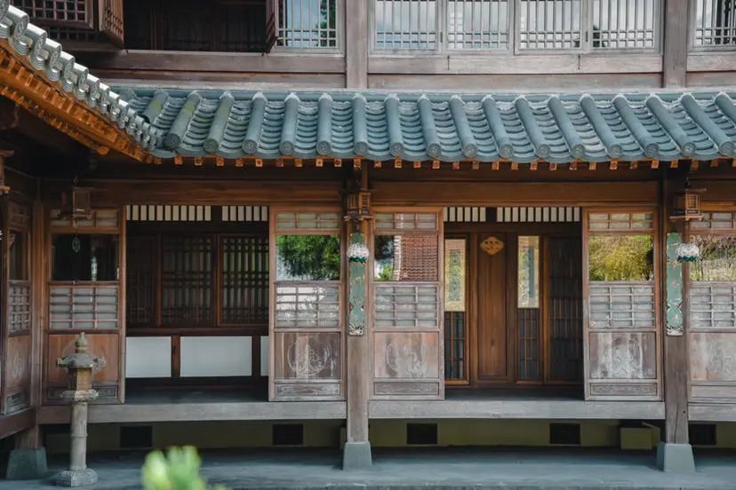 It is more elegant than Hangzhou and delicious than Zhoushan!This small ...